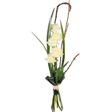 L'Agitateur Floral | image du bouquet de roses blanches Colombe