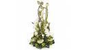 L'Agitateur Floral | image de la composition de fleurs blanche pour un enterrement du nom de l'instant