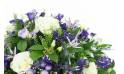 image Fleurs piquées blanches et violettes-bleues "Neptune" | L'Agitateur Floral